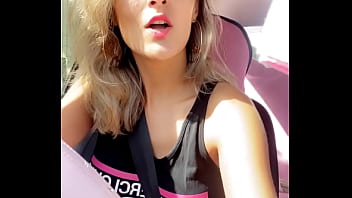 Départ pour une vidéo hot en extérieur