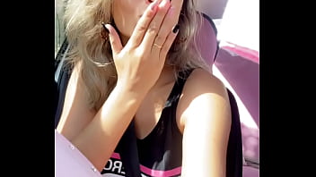 Départ pour une vidéo hot en extérieur