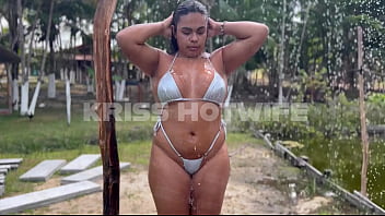 Oi amor estou com bastante tesão você consegue me ajudar vem dar uma conferida