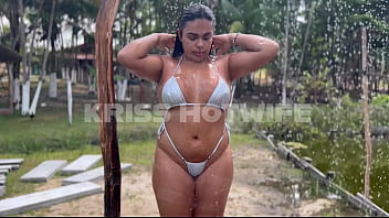 Oi amor estou com bastante tesão você consegue me ajudar vem dar uma conferida