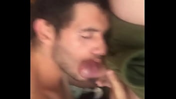 Trabalhando E Provocando Pra Ganhar Mamada thumbnail