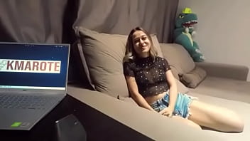 Safada foi pedir emprego e pegou a vaga com a bucetinha rosa