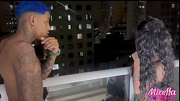 O safado tomou azulsinho pra aguenyar mais tempo a puta sofreu na rola