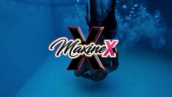 Sexy feet maxine x takes her time to dildo fuck her asian holes