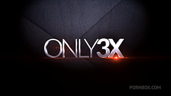 Hot elektra rose gets her boobs bounced and shower with cum