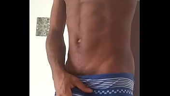 Homem Negro Exibido thumbnail