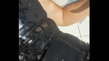 Os safados casados me fizeram isso mas não quiseram mostrar nem os cacetes esperando outros safados com muita porra pra novas gozadas na minha boca cara