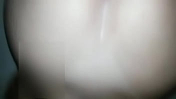 Vadia mestruada dando o rabo