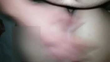 Vadia mestruada dando o rabo