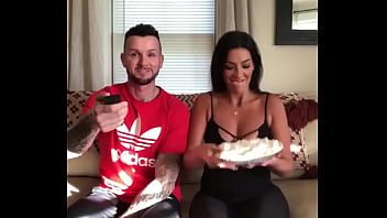 Liz la pishulita tienta a lucas