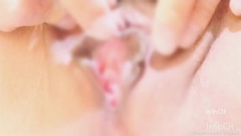 I rubbed my clitoris and climaxed