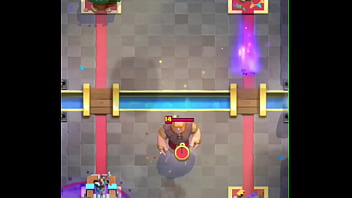 Destruindo bunda de gay no clash