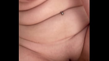 Shaved pussy golden squirt