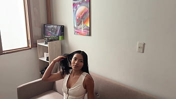 Cachonda morena quiere ver como follo