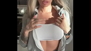 Best angle to see them pop out