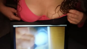 Le regalo mis senos por su tributo