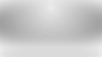 Phyllisha anne parking lot pick up