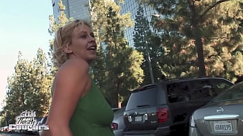 Phyllisha anne parking lot pick up