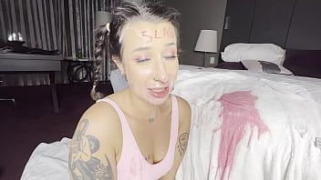Pink puke squirting & facial Pink puke squirting & facial