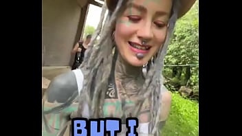 Playing the desperate housewife for some entertainment what’s your favorite fun role to play #desperatehousew