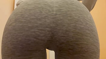 My stepsister masturbates in the kitchen in leggings and has an orgasm babe