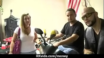 Knees Down Ass Up 20 thumbnail