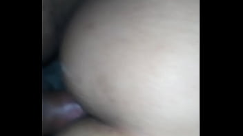 Colocando na esposa bem devagar