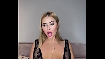Marinajuicyblonde