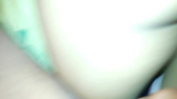 Ami mujer le doy por el culo o por atras antes de echarnos a domir