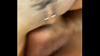 Sentada brutal da novinha da bunda grande