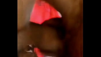 Sentada brutal da novinha da bunda grande