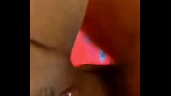 Sentada brutal da novinha da bunda grande