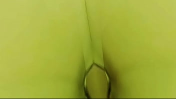 You rim bee 's booty