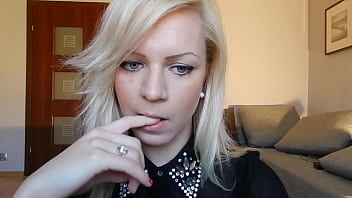 Jesika 22 yr old blonde non nude sfw webcam