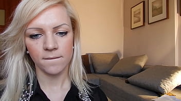 Jesika 22 yr old blonde non nude sfw webcam