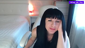 Little titty brunette m'lady pussy pleasin' funtime