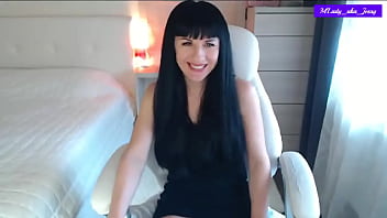 Little titty brunette m'lady pussy pleasin' funtime