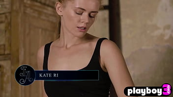 Sexy perfect ass milf enjoyed hot body and blonde enjoyed passion posing session Sexy perfect ass milf enjoyed hot body and blonde enjoyed passion posing session