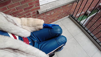 Alles In Leder Und Pelz thumbnail