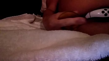 Nycegirl gets wet masterbating and playing with toys