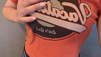 半ケツジーンズ状態で透明ディルドをおまんこに突っ込んで激しくオナニーしちゃってイキまくりました