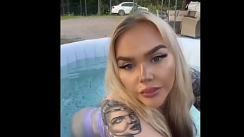 Gringa senos grandes