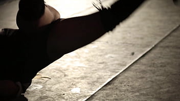 A hot girl's twerking dancing waiting for a sexy man don't miss