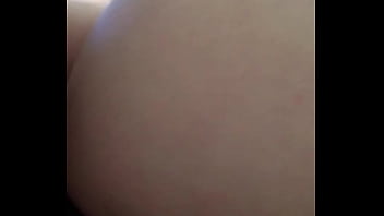 Marcando nalgas de la amiga de mi mamá