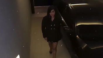 Meia arrastão e fodi a vagabunda e amei os pezinhos