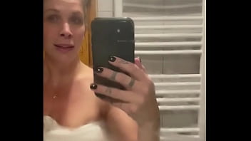 Story public family holiday saison 2 spécial ski ep2 6 "le demi frere" sous la