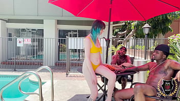 Curvy beauty ireland rose takes rome major and his friend