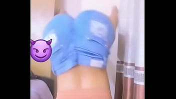 Rico culo de chica con ganas q se la follen