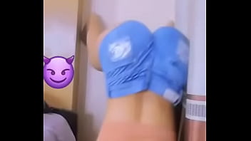 Rico culo de chica con ganas q se la follen Rico culo de chica con ganas q se la follen