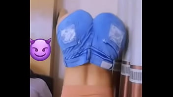 Rico culo de chica con ganas q se la follen